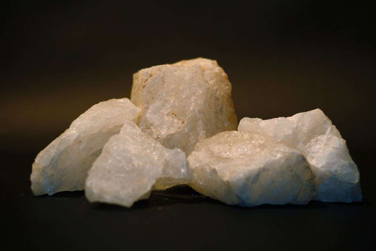  Quartz